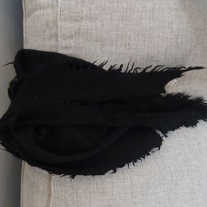 Wilfred Triangle Scarf